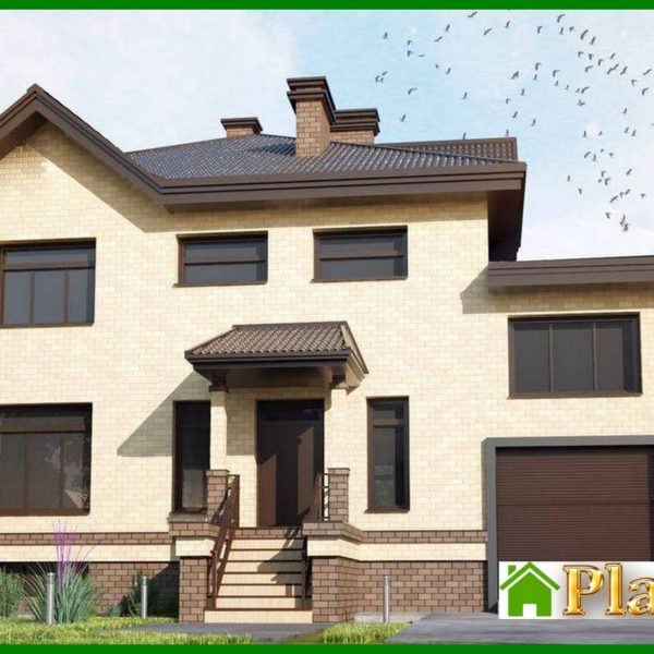 913. Spacious two-story house with a basement