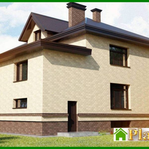 913. Spacious two-story house with a basement